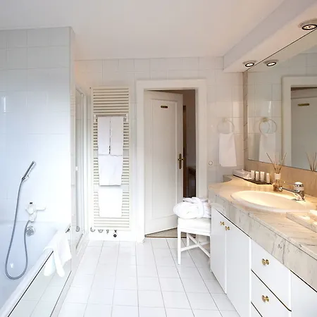 Les Sources Des Alpes 4*